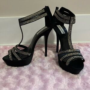 Steve Madden show stopper heals